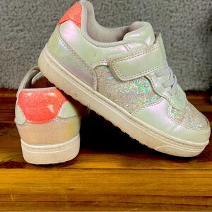 Cat & Jack Pearlescent Glitter Platforms